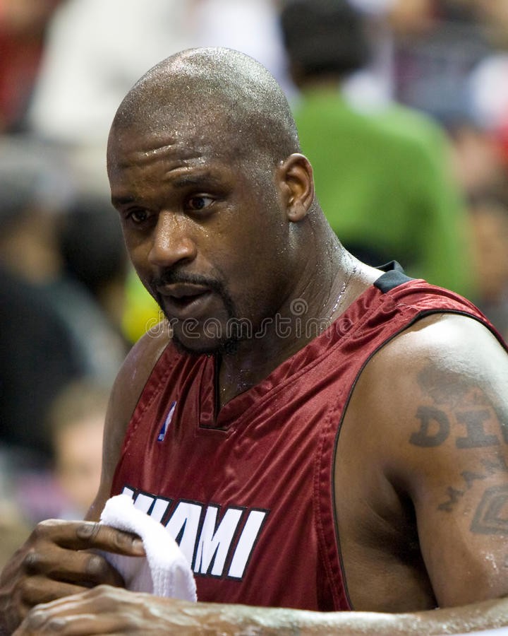 邦納：奧尼爾曾說再砍鯊就要弄死我 結(jié)果他只是笑著拍我屁股