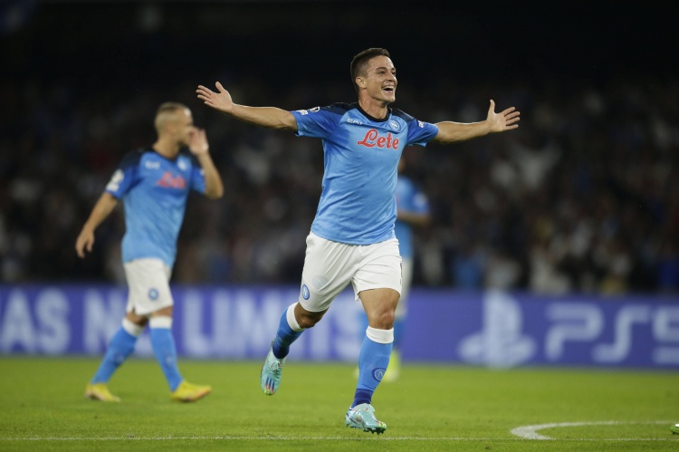 經(jīng)紀人：尤文總監(jiān)瓊托利很喜歡拉斯帕多里，但他在那不勒斯很開心