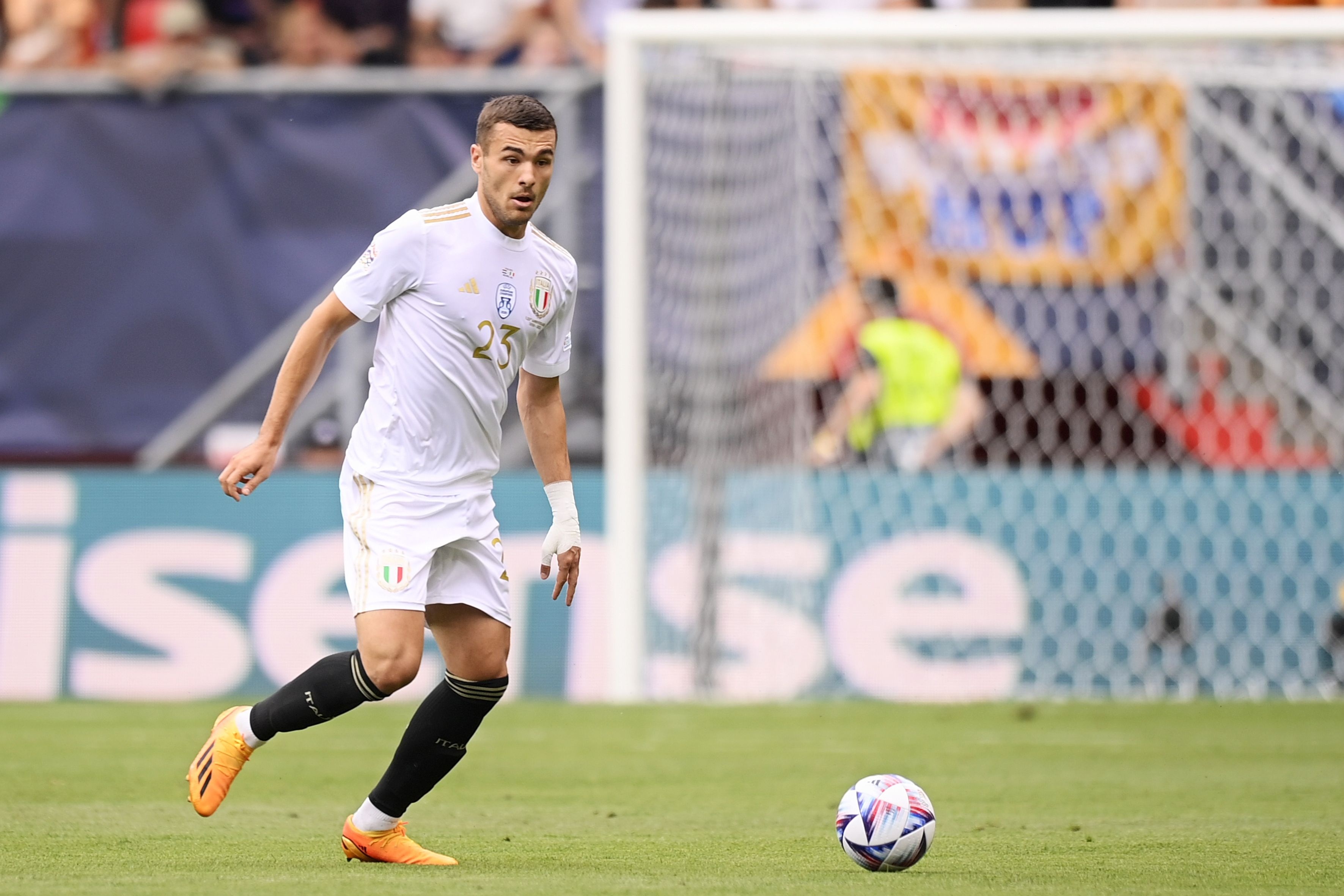 布翁喬爾諾:沒有丟球是全隊的努力,很高興提前一輪晉級1/4決賽