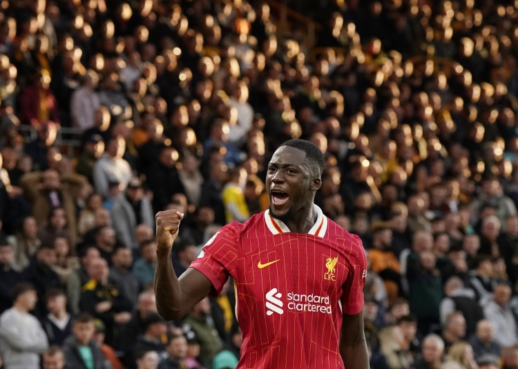 最強(qiáng)搭檔？本賽季英超一對(duì)一防守成功率科納特居首，范迪克第三