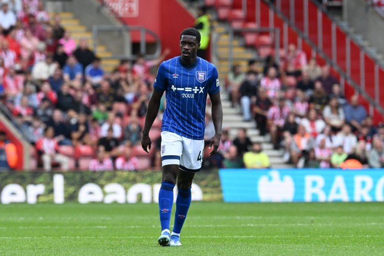 太陽報盤點球員離奇受傷：刮腿毛感染、打噴嚏受傷、拿遙控器拉傷